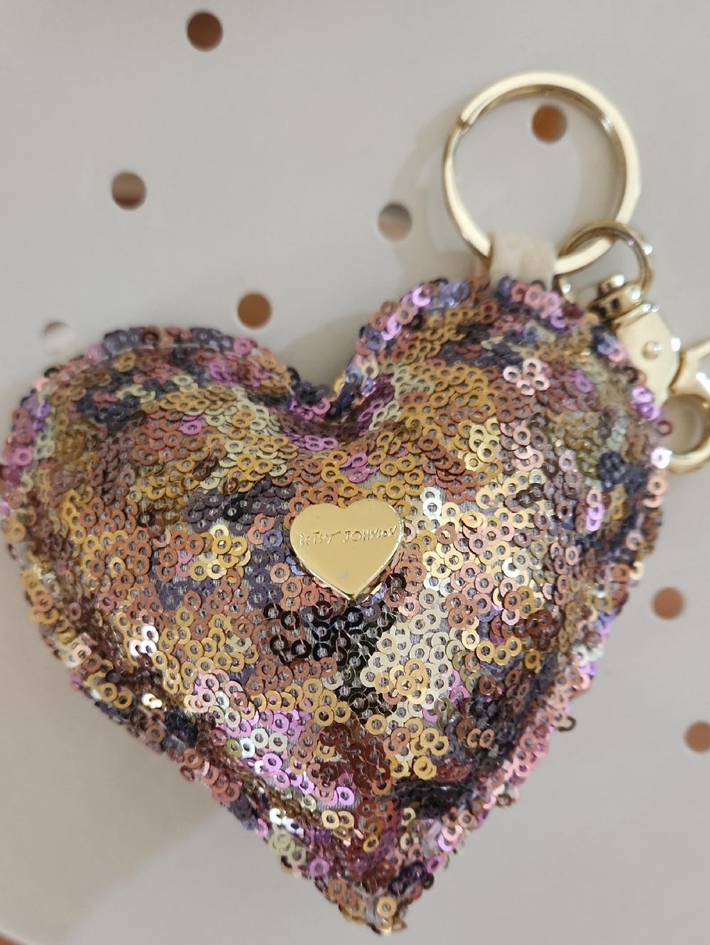 Betsey Johnson Gold Pink Purple Multicolor Sequin Heart Keychain